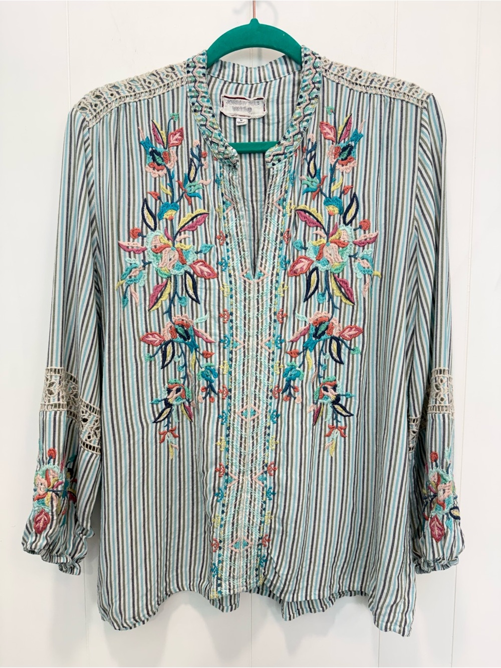 Johnny Was Workshop Lais Paris Effortless Embroidered Striped Blouse Size Medium